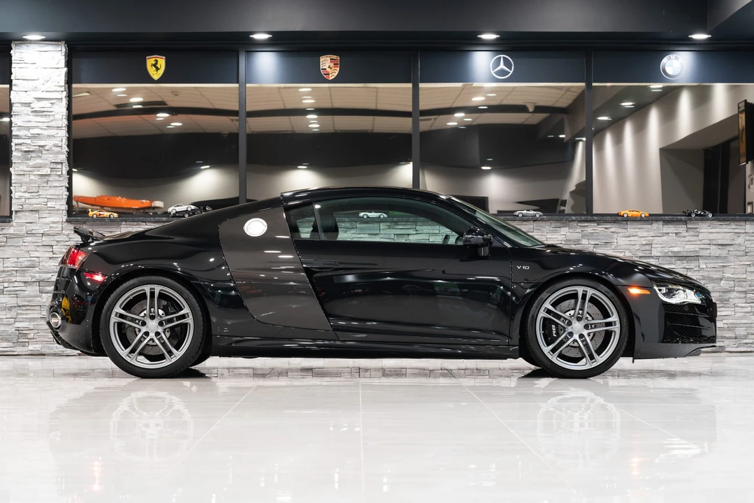 2011 Audi 42 R8 - Image 22 of 31