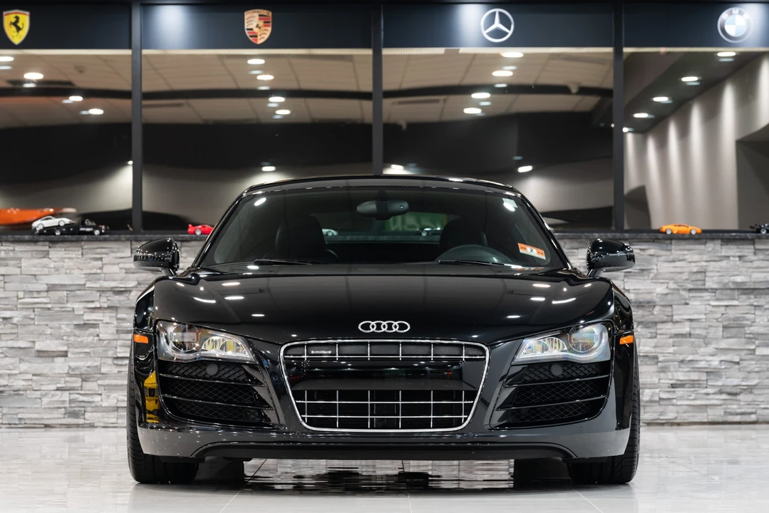 2011 Audi 42 R8 - Image 28 of 31