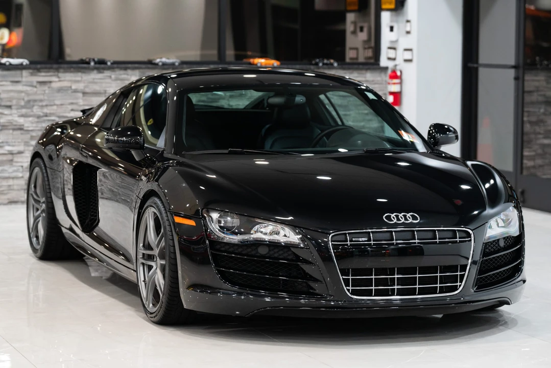2011 Audi 42 R8 - Image 25 of 31
