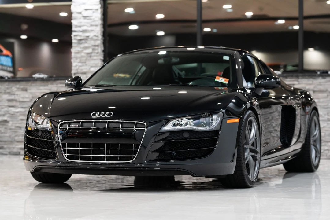 2011 Audi 42 R8 - Image 6 of 31