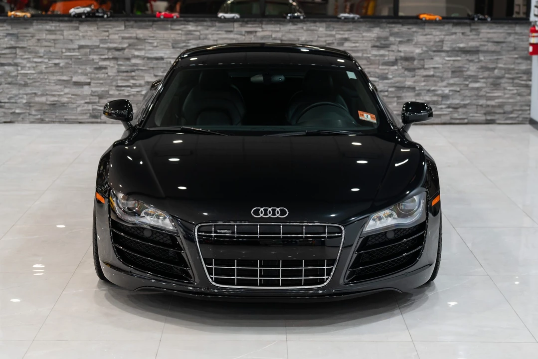 2011 Audi 42 R8 - Image 30 of 31