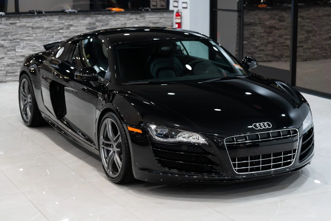 2011 Audi 42 R8 - Image 23 of 31