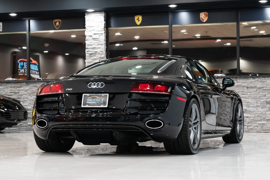 2011 Audi 42 R8 - Image 17 of 31