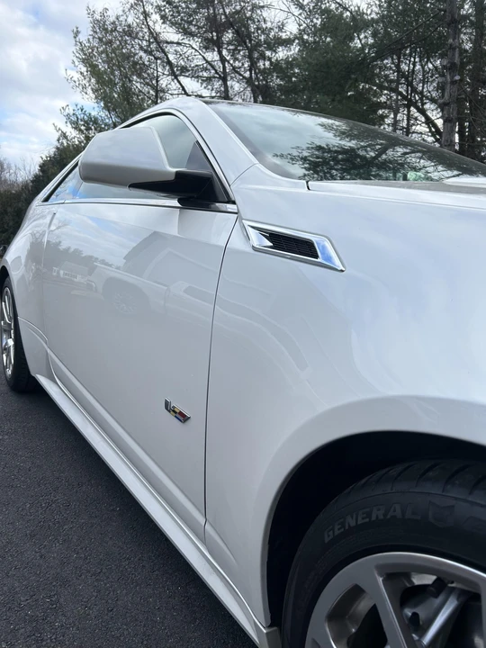 2011 Cadillac CTS-V 2nd Gen - Image 27 of 31