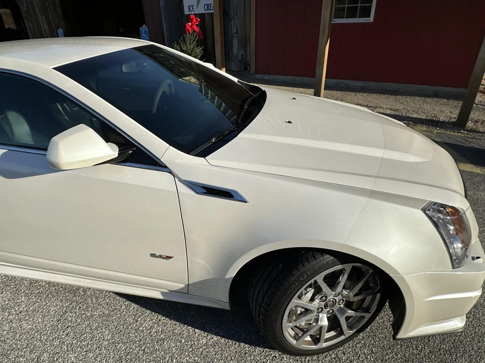 2011 Cadillac CTS-V 2nd Gen - Image 25 of 31
