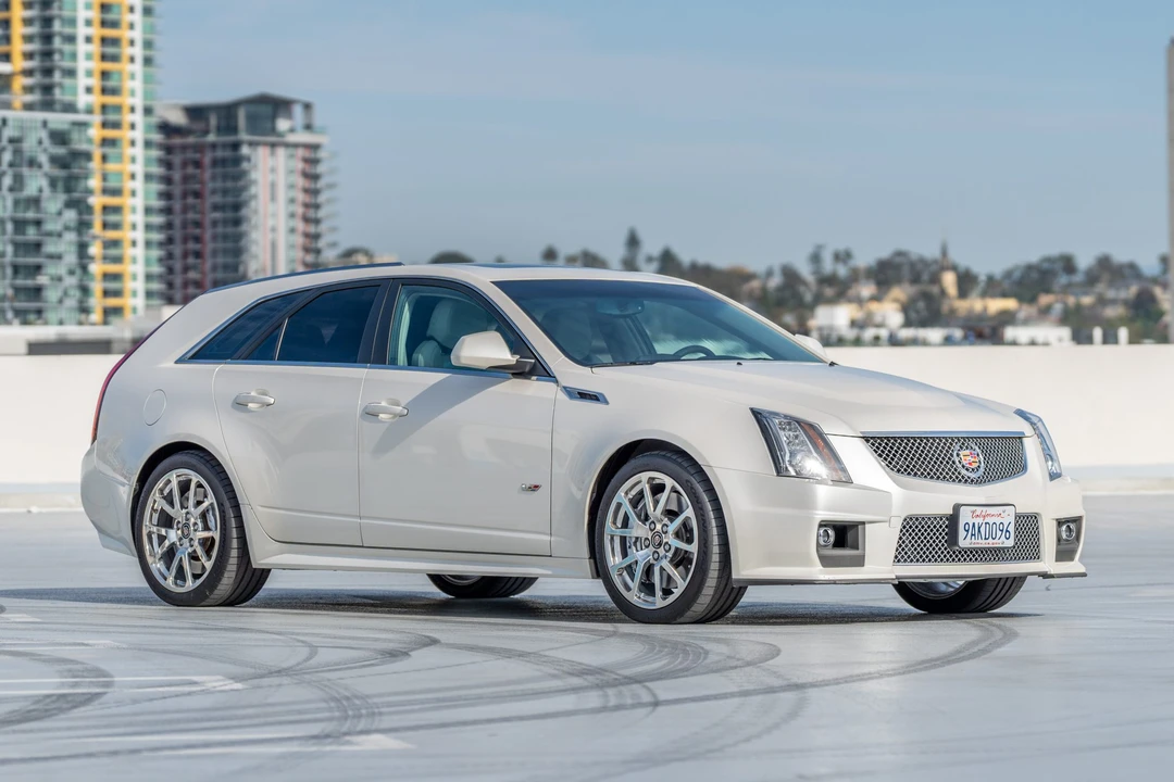 2011 Cadillac CTS-V 2nd Gen - Image 9 of 31