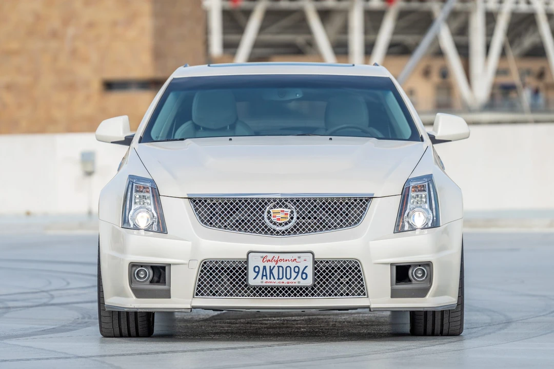 2011 Cadillac CTS-V 2nd Gen - Image 11 of 31