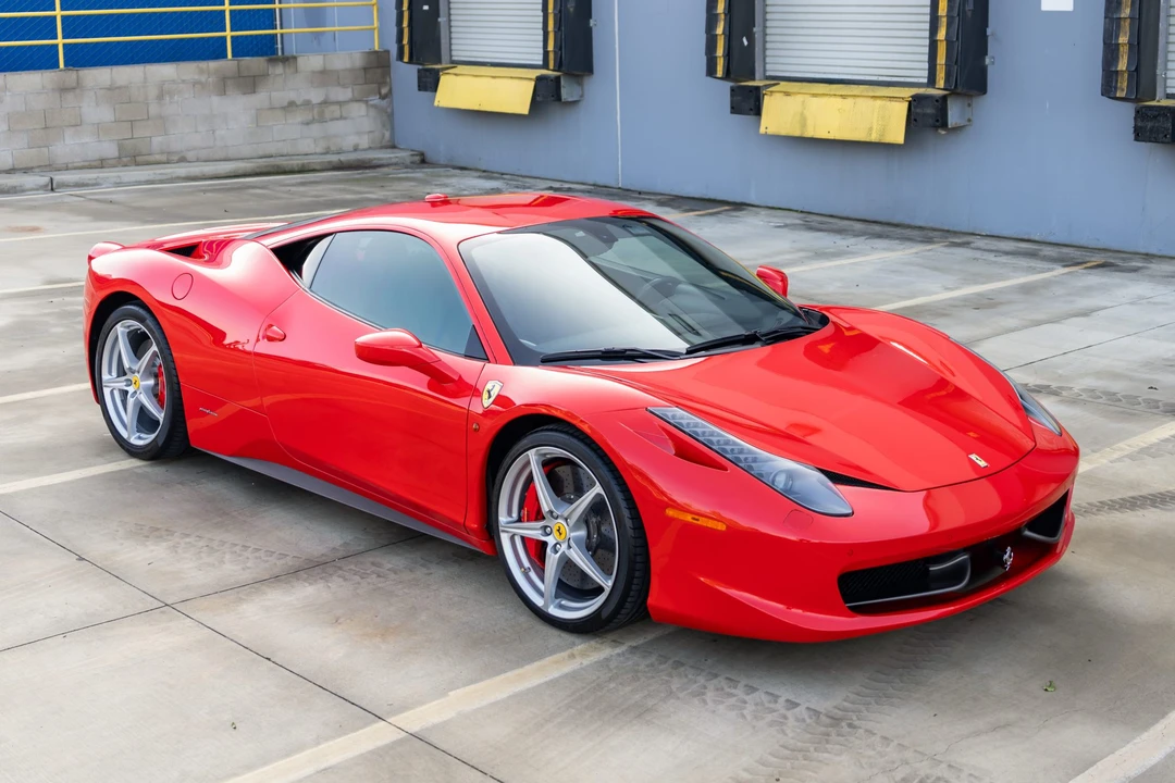 2011 Ferrari 458 Italia - Image 8 of 31