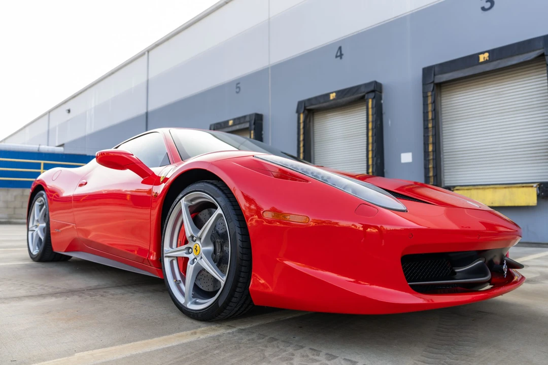 2011 Ferrari 458 Italia - Image 11 of 31