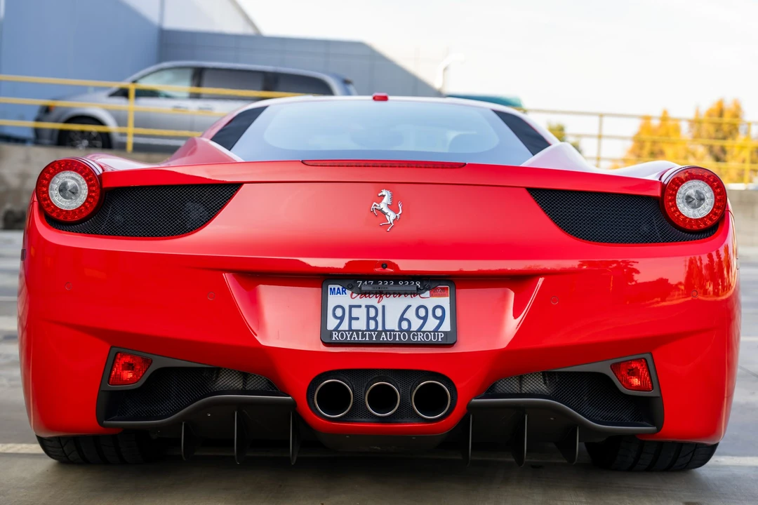 2011 Ferrari 458 Italia - Image 6 of 31