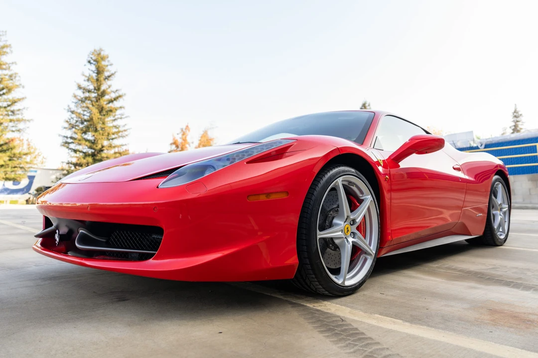 2011 Ferrari 458 Italia - Image 3 of 31