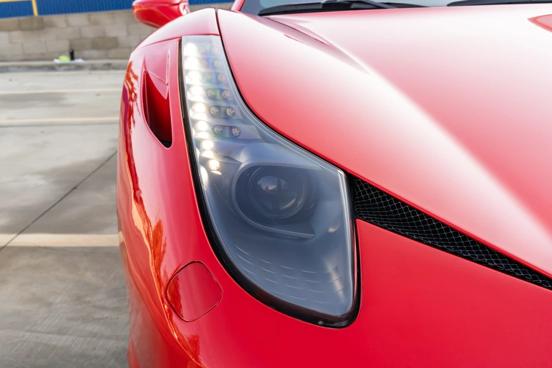 2011 Ferrari 458 Italia - Image 15 of 31