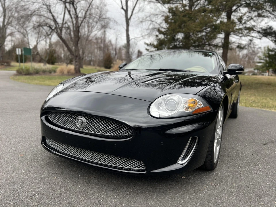 2011 Jaguar X150 XKR - Image 8 of 31