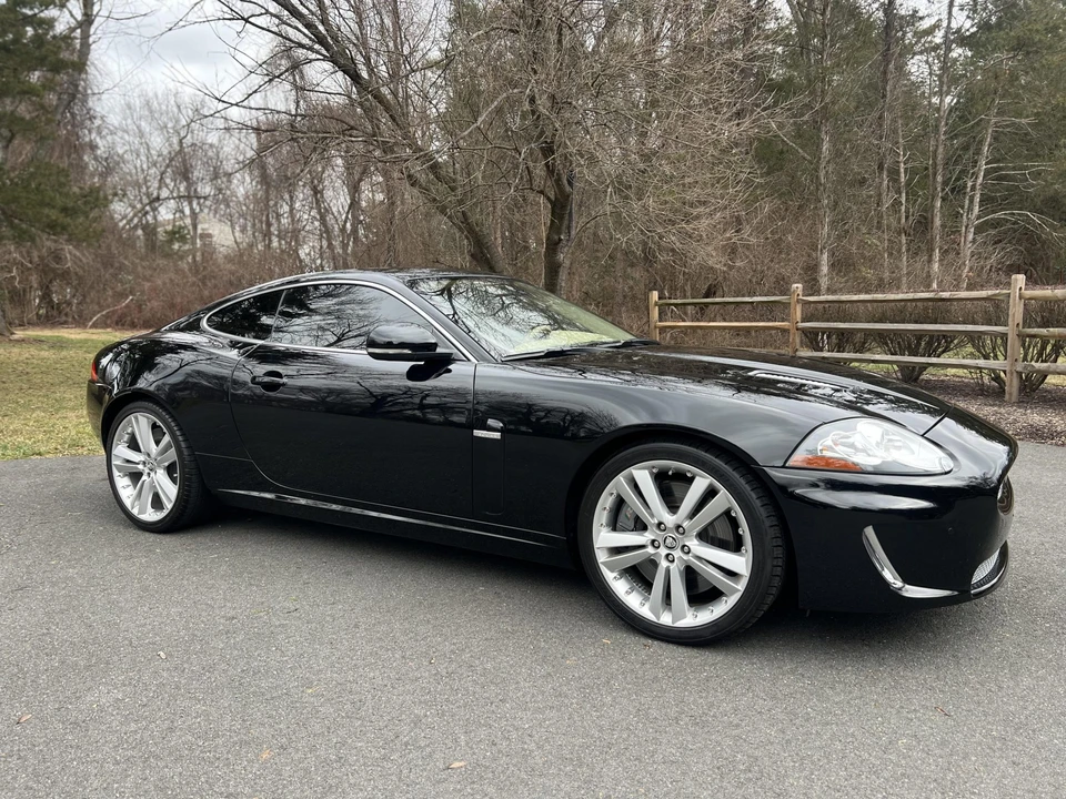 2011 Jaguar X150 XKR - Image 17 of 31