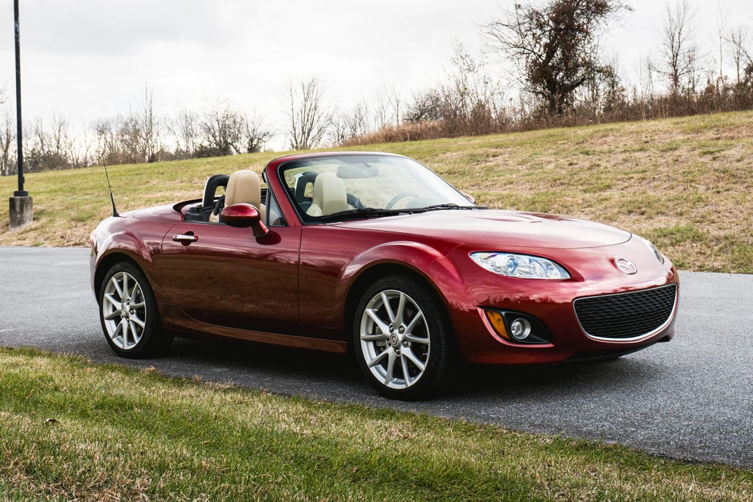 2011 Mazda NC MX-5 Miata - Image 12 of 31