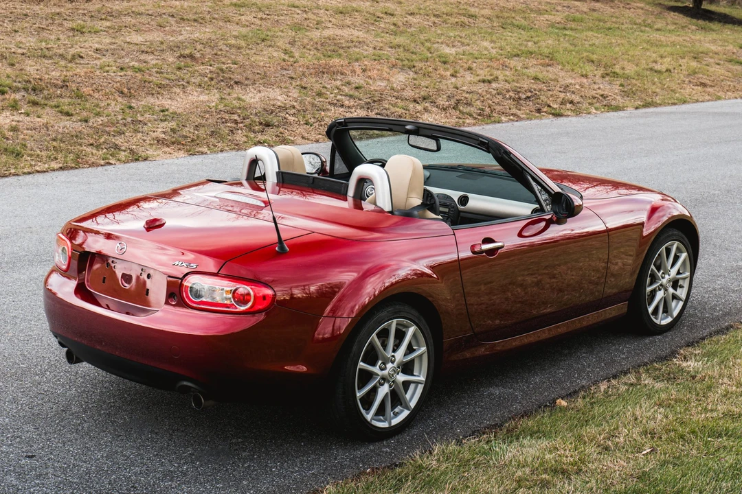 2011 Mazda NC MX-5 Miata - Image 19 of 31