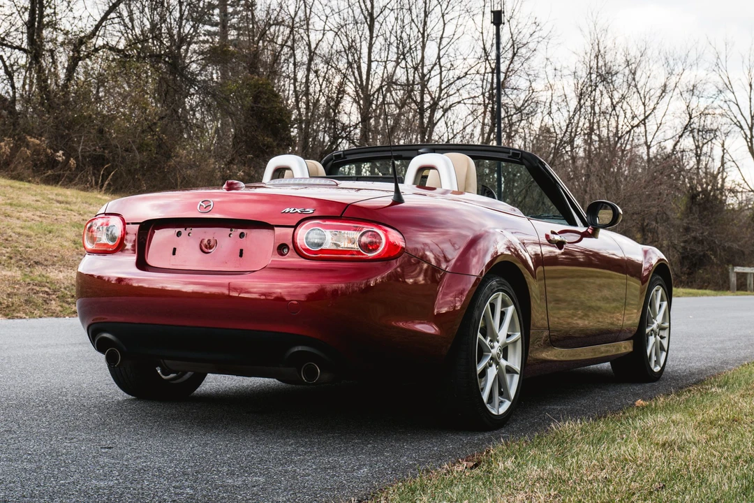 2011 Mazda NC MX-5 Miata - Image 22 of 31