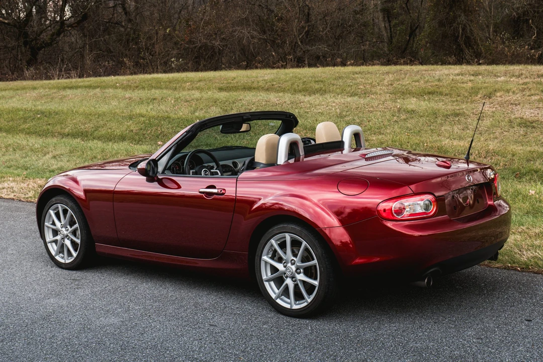 2011 Mazda NC MX-5 Miata - Image 27 of 31