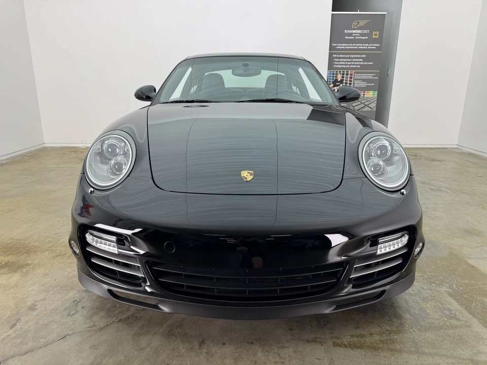 2011 Porsche 997 Turbo - Image 18 of 31