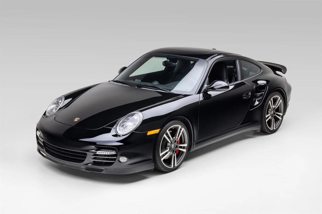 2011 Porsche 997 Turbo - Image 2 of 31