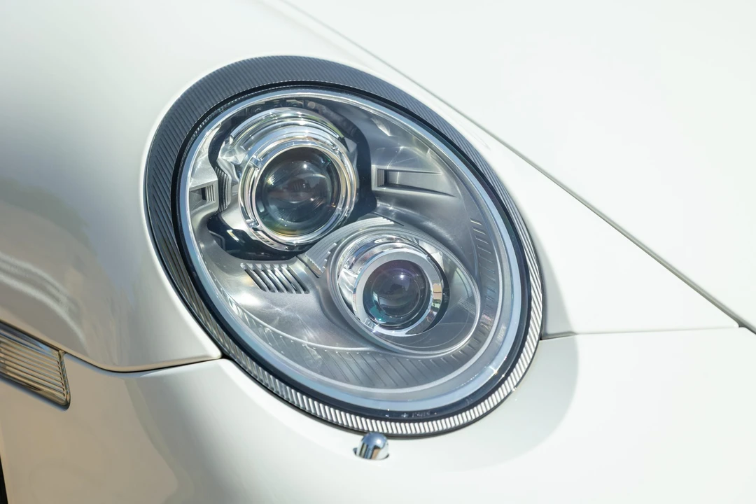 2011 Porsche 997 Turbo - Image 13 of 31
