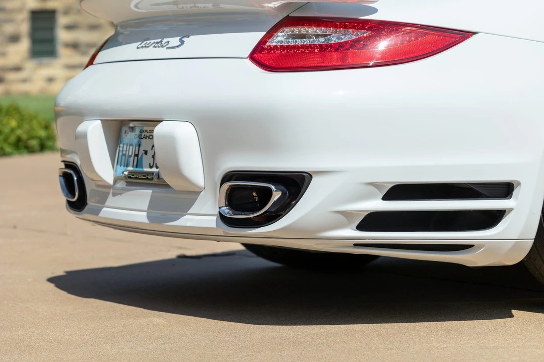 2011 Porsche 997 Turbo - Image 29 of 31