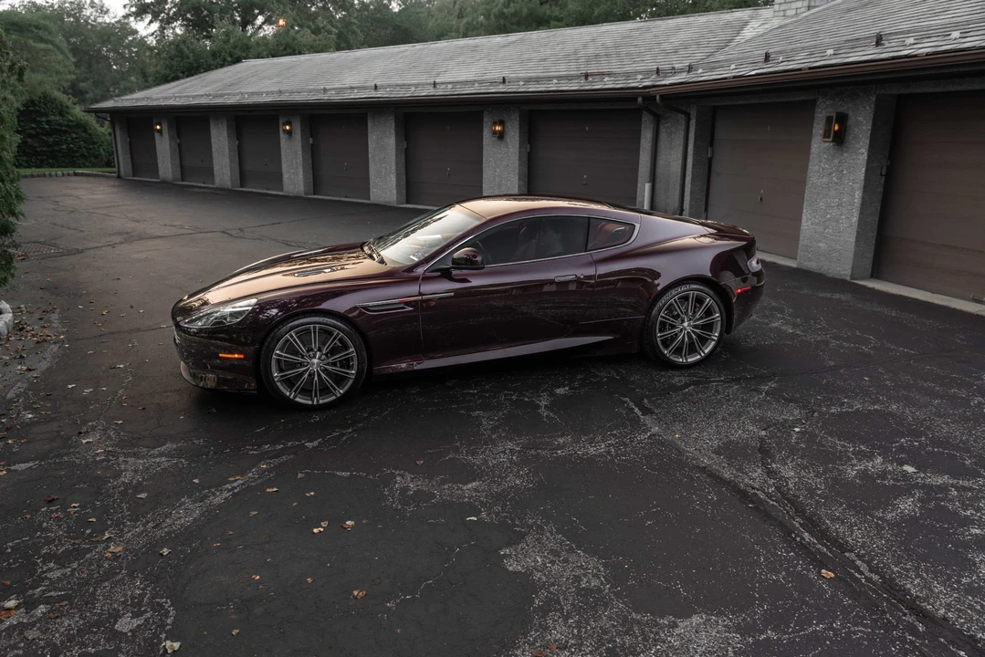 2012 Aston Martin Virage (2011-2012) - Image 19 of 31
