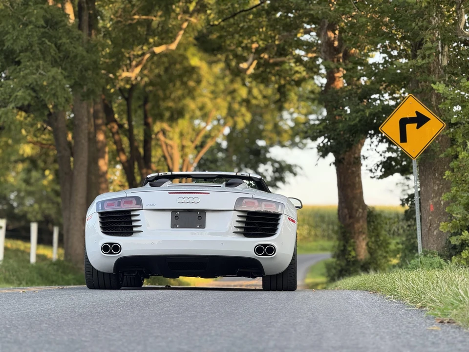 2012 Audi 42 R8 - Image 15 of 31