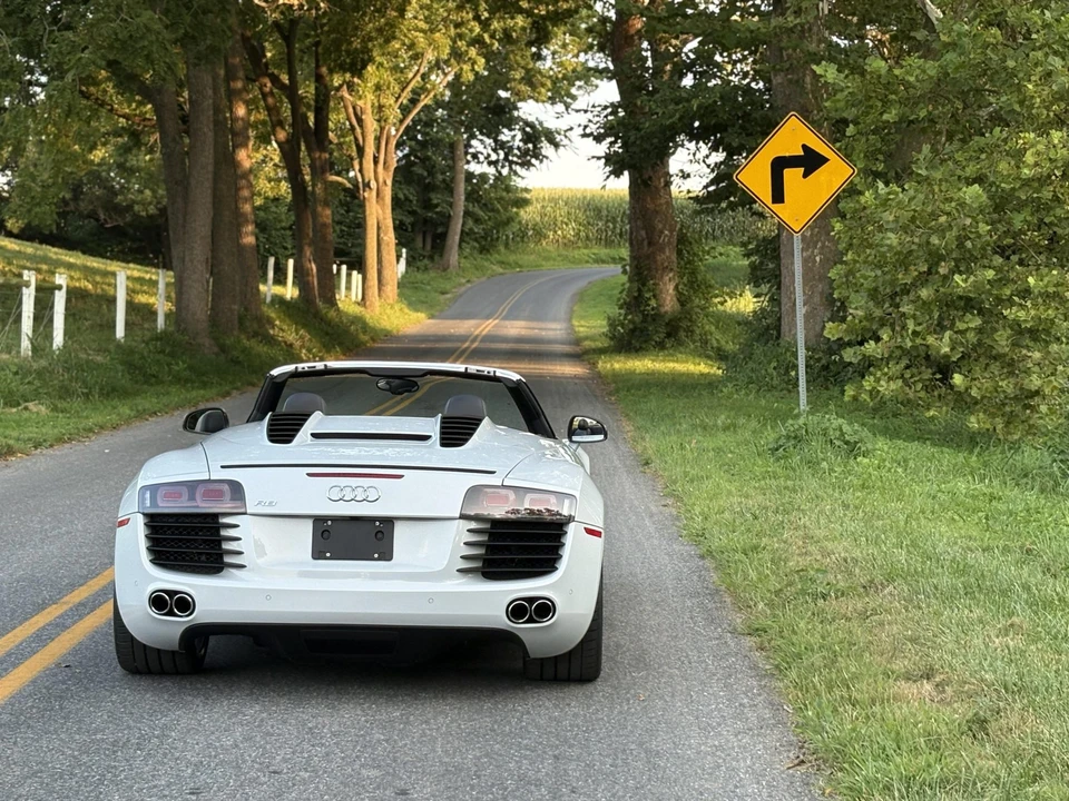 2012 Audi 42 R8 - Image 16 of 31