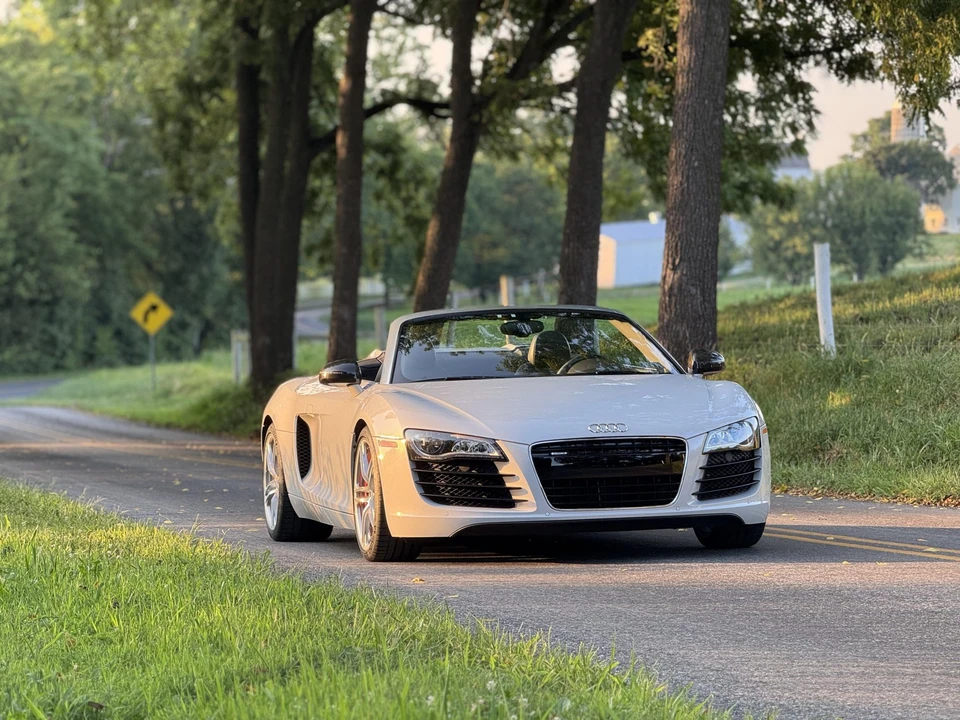 2012 Audi 42 R8 - Image 26 of 31