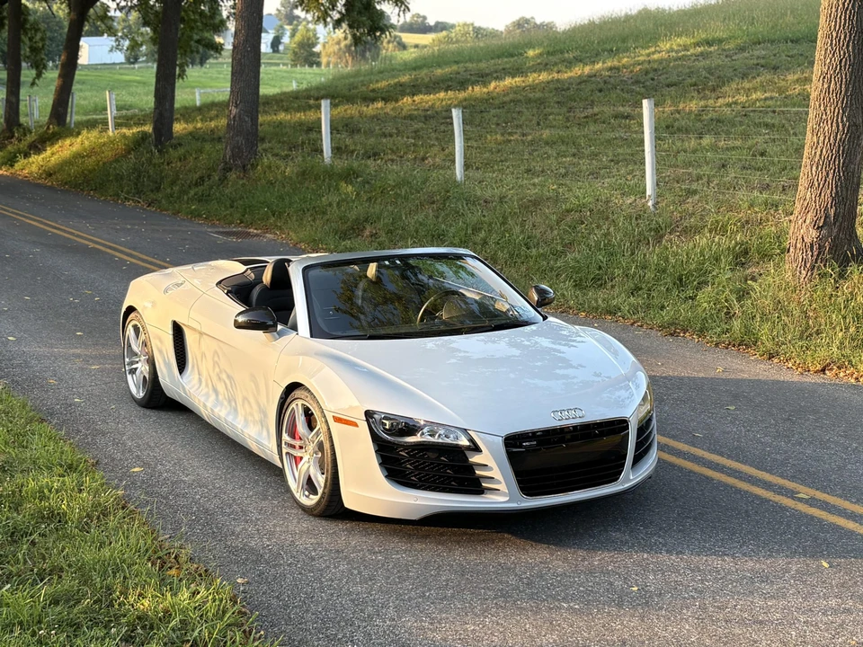 2012 Audi 42 R8 - Image 22 of 31