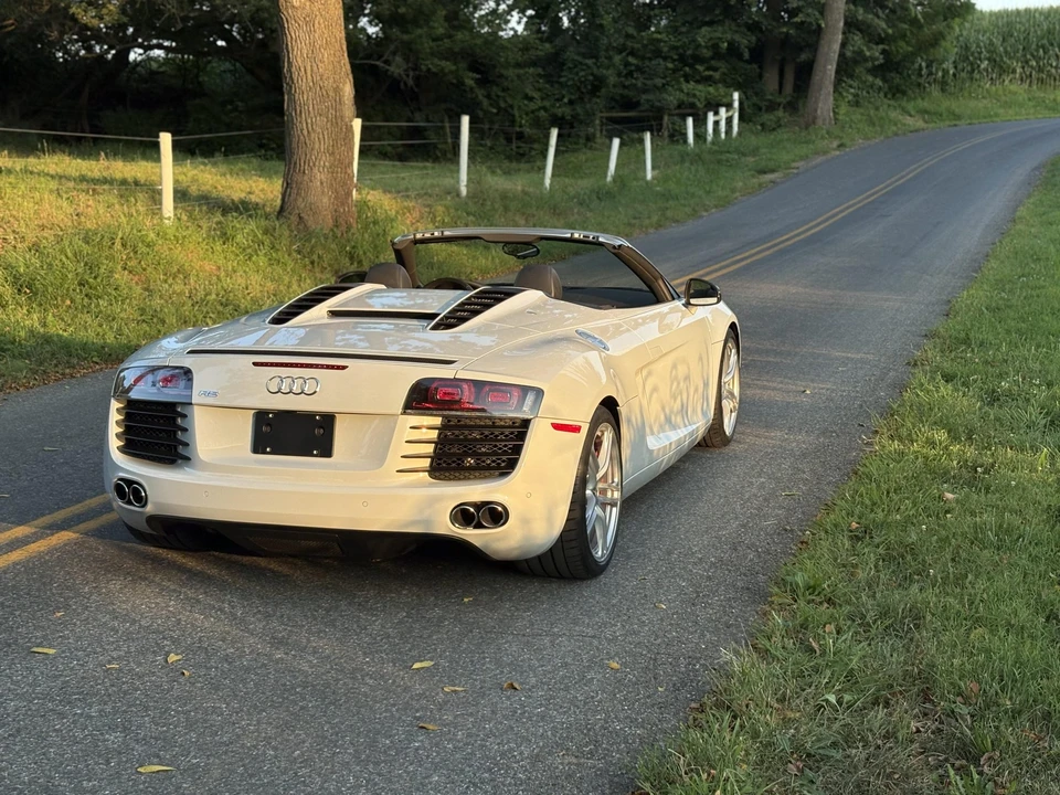 2012 Audi 42 R8 - Image 19 of 31