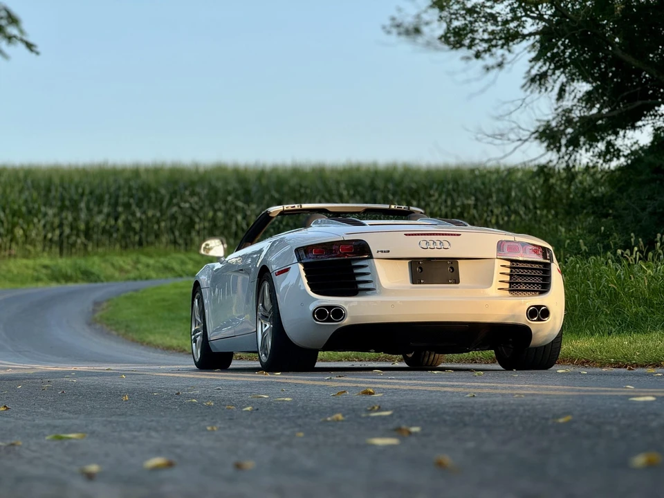 2012 Audi 42 R8 - Image 13 of 31