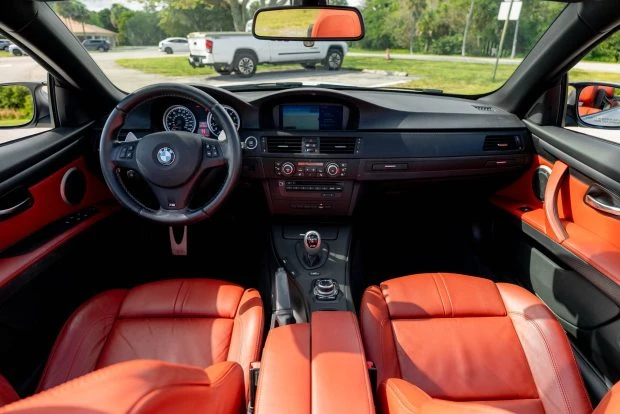 2012 BMW E93 M3 Convertible - Image 5 of 7
