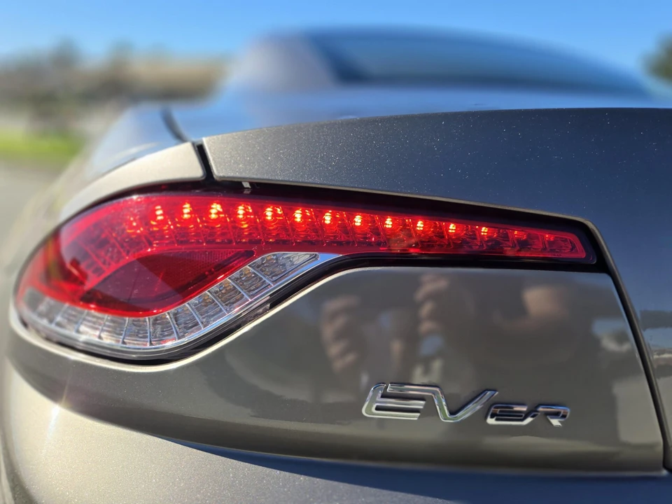 2012 Fisker Karma - Image 24 of 31