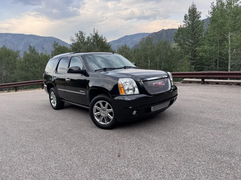 2012 GMC Yukon 3rd Gen - Image 4 of 31
