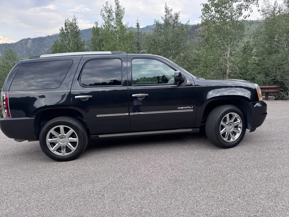 2012 GMC Yukon 3rd Gen - Image 9 of 31