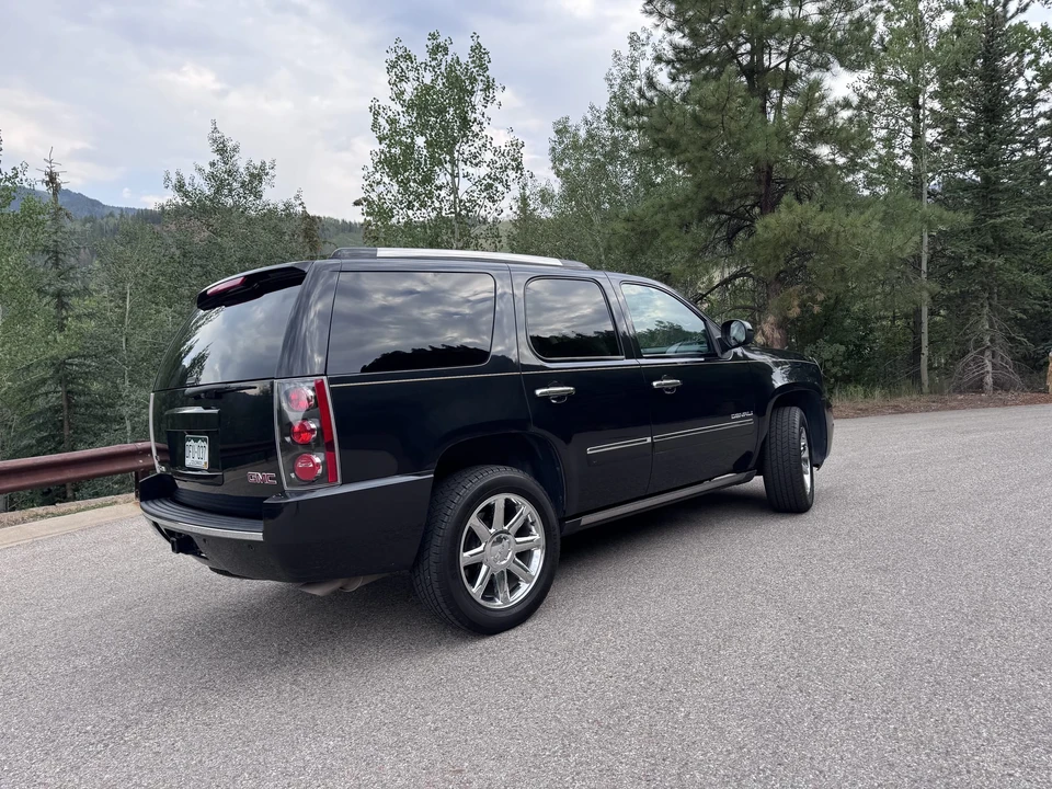 2012 GMC Yukon 3rd Gen - Image 12 of 31