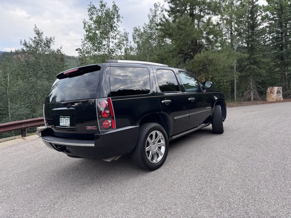 2012 GMC Yukon 3rd Gen - Image 13 of 31