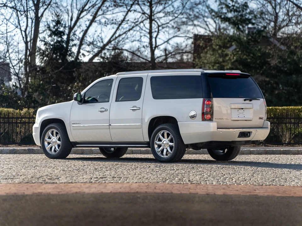 2012 GMC Yukon 3rd Gen - Image 6 of 31