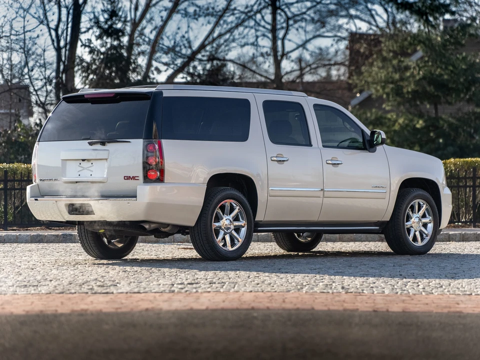 2012 GMC Yukon 3rd Gen - Image 8 of 31