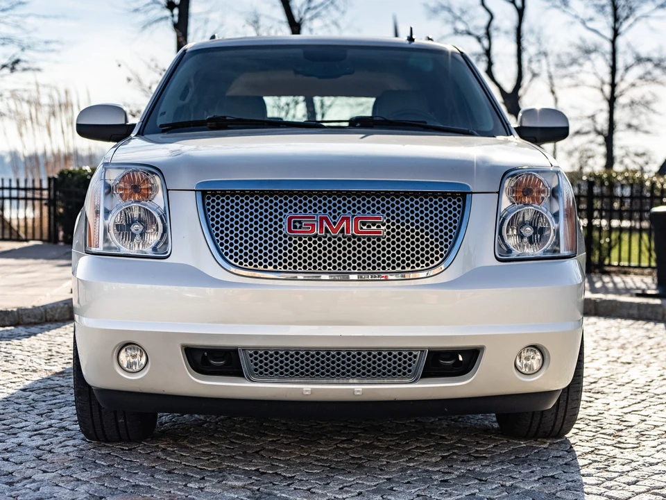 2012 GMC Yukon 3rd Gen - Image 12 of 31