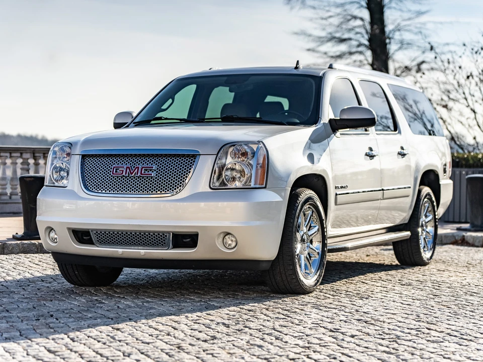 2012 GMC Yukon 3rd Gen - Image 14 of 31