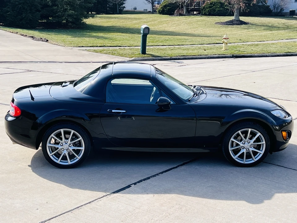 2012 Mazda NC MX-5 Miata - Image 5 of 31