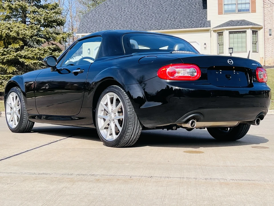 2012 Mazda NC MX-5 Miata - Image 15 of 31