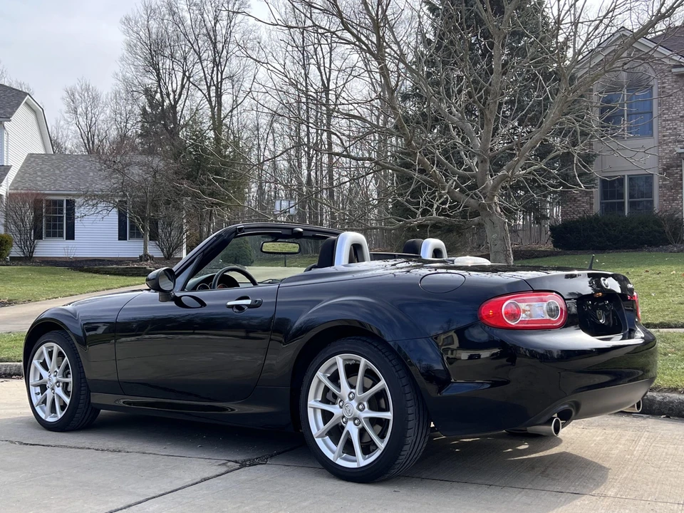 2012 Mazda NC MX-5 Miata - Image 28 of 31