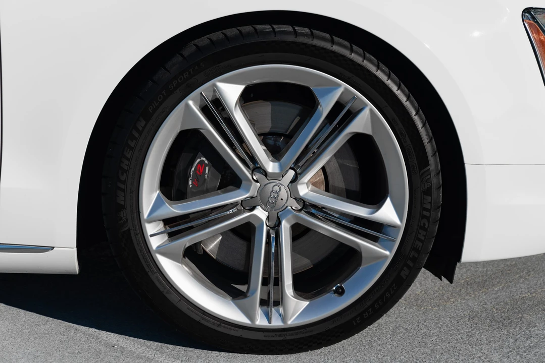 2013 Audi D4 A8 - Image 22 of 31