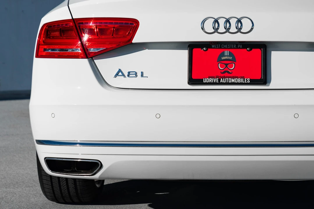2013 Audi D4 A8 - Image 16 of 31