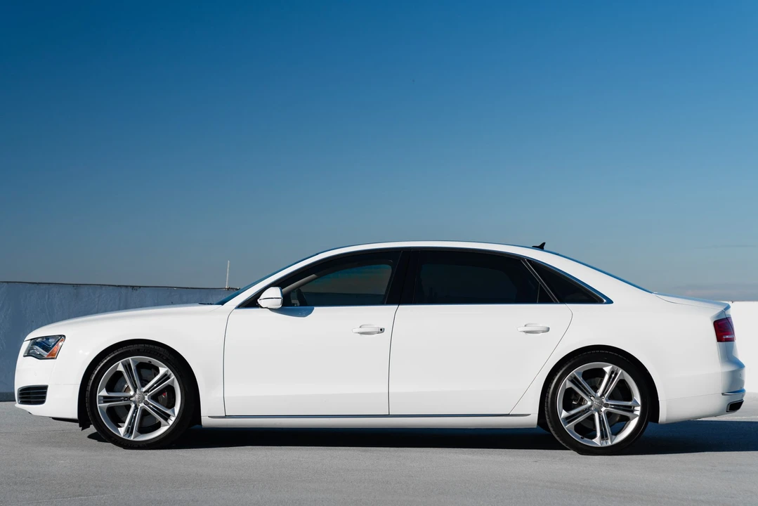 2013 Audi D4 A8 - Image 9 of 31