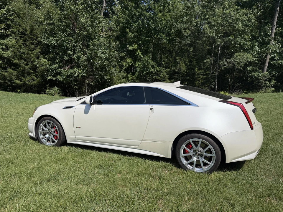 2013 Cadillac CTS-V 2nd Gen - Image 8 of 31